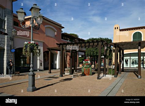 Italy Outlet La Reggia .